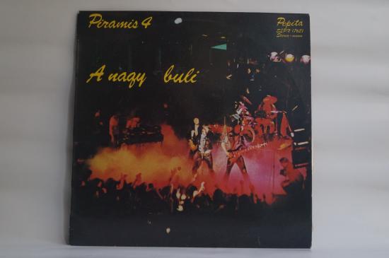 Piramis-Piramis 4