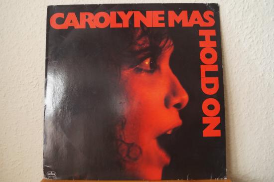 Carolyne Mas - Hold On