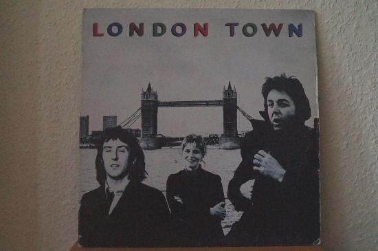 Wings- London Town