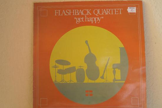 Flashback Quartet - Get Happy