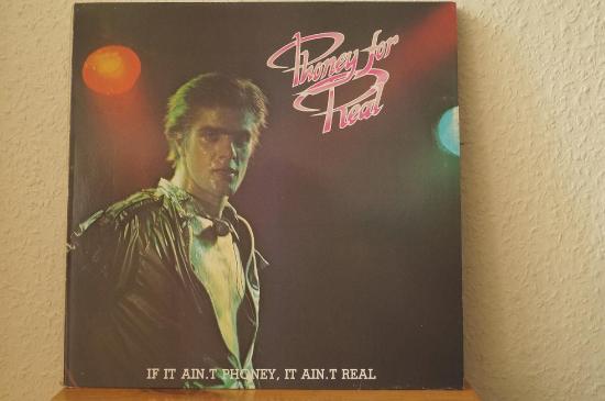 Phoney &amp; The Hardcore - Phoney For Real