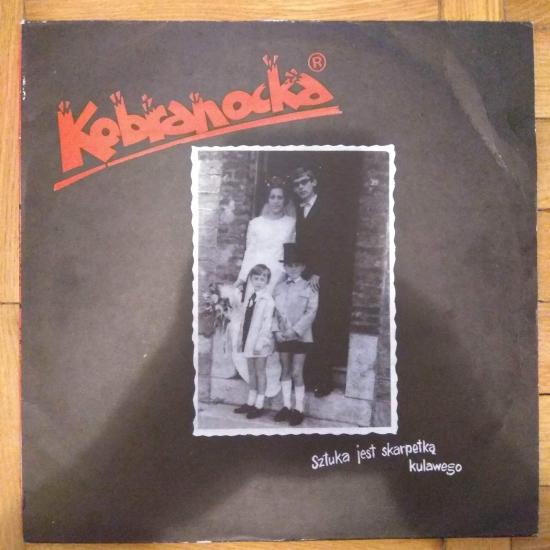 Kobranocka-Sztuka jest skarpetką kulawego