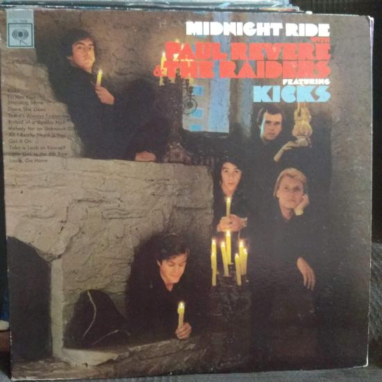 Paul Revere & The Raiders - Midnight Ride