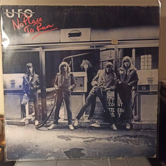 UFO-No Place To Run