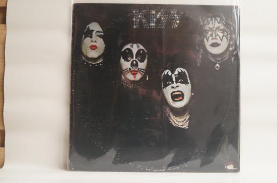 Kiss-Kiss