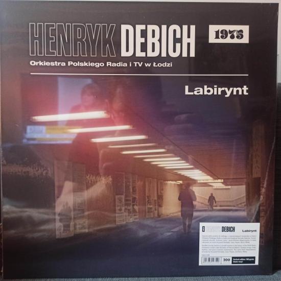  Labirynt (1975)