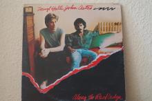 Daryl Hall &amp; John Oates - Along The Red Ledge