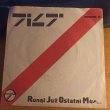 Tilt- Runął Już Ostatni Mur...