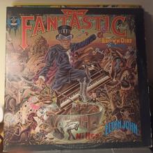 Elton John -Captain Fantastic And The Brown Dirt Cowboy